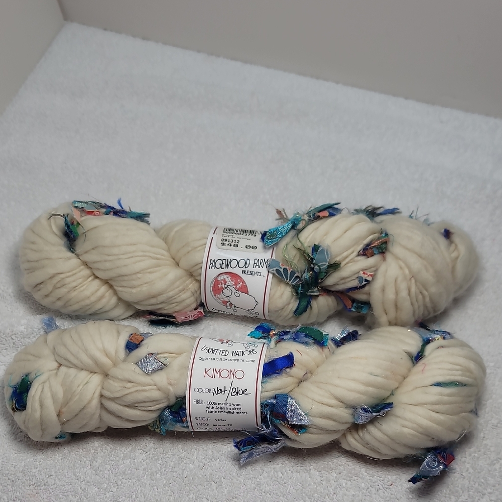 Kimono Natural/Blue Limited Edition Cream Yarn with Multicolor Accents